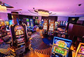 Giao diện casino trực tuyến live dealer tại lt88 trên điện thoại di động